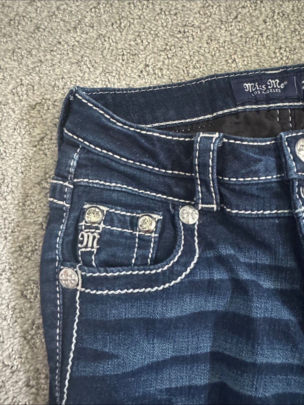 Miss Me Dark Blue Flare Jeans with Contrast Stitching - Picture 3 of 7